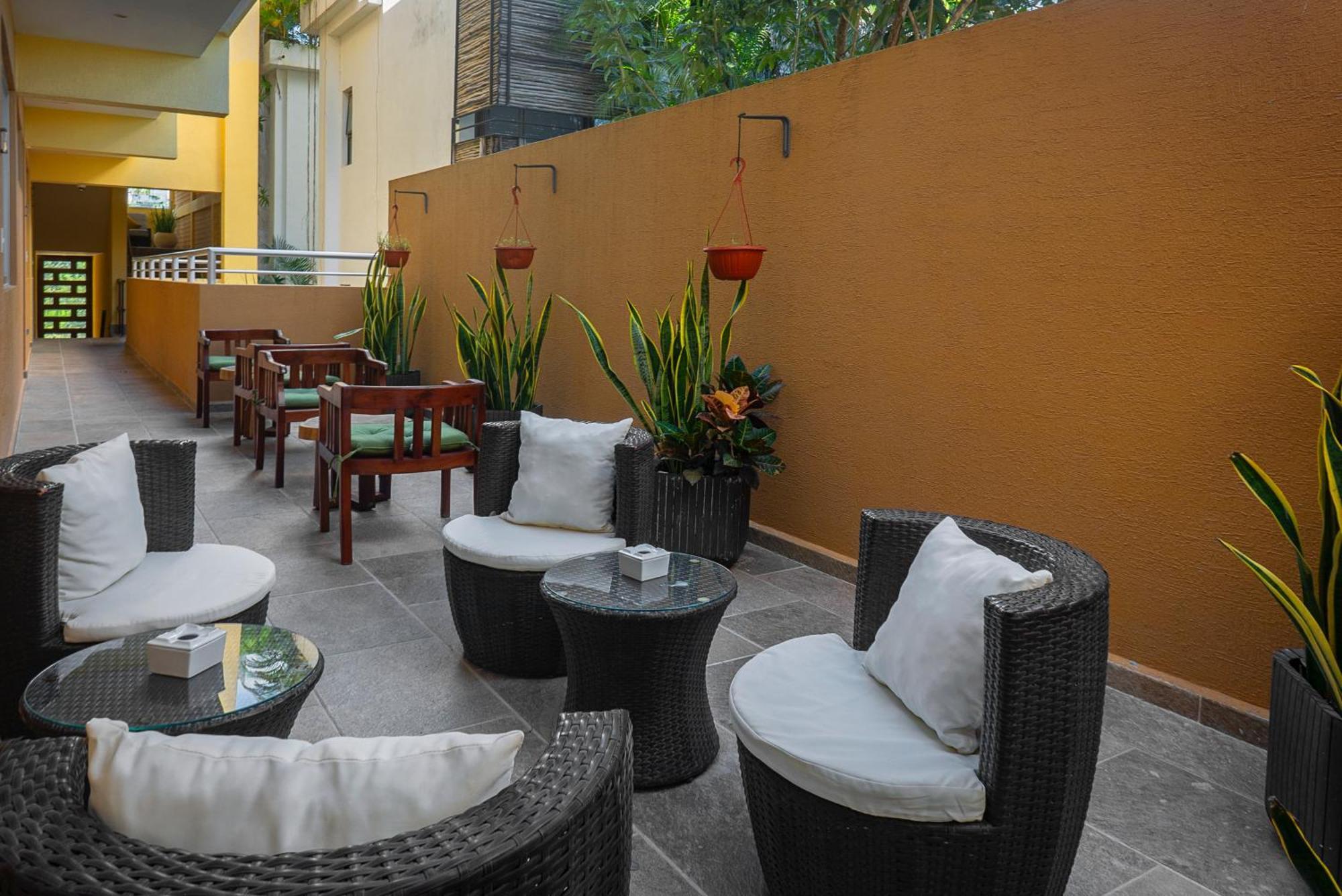 Blue Veleta Hotel Тулум Екстериор снимка