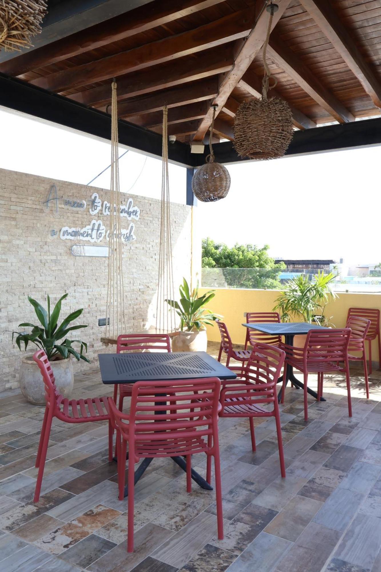 Blue Veleta Hotel Тулум Екстериор снимка