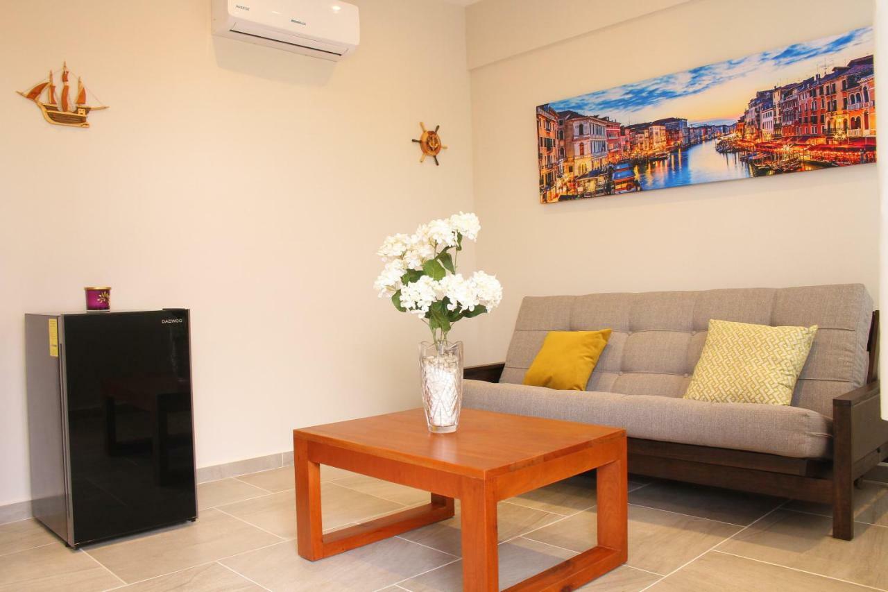Blue Veleta Hotel Тулум Екстериор снимка